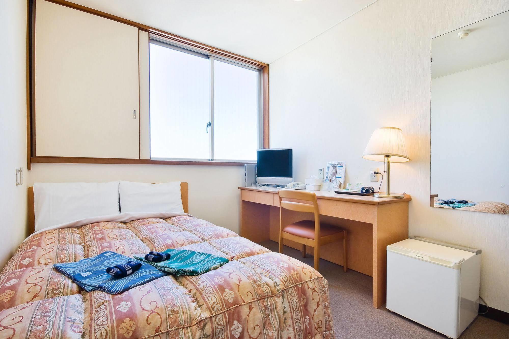 Hotel Kikusui Imabari Railway Station Exteriér fotografie